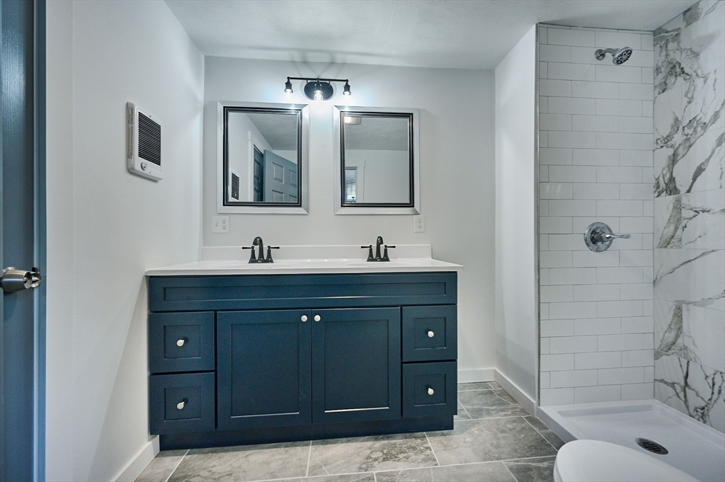 17 Temple Street Holyoke, MA 01040 - Photo 14 of 42