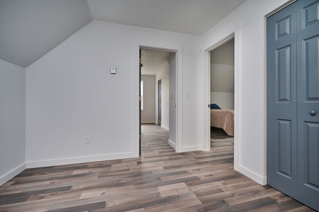 17 Temple Street Holyoke, MA 01040 - Photo 21 of 42