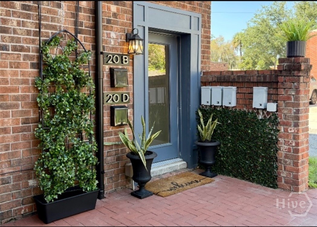 Unit D Entrance (located on W Park Lane- behind the building)