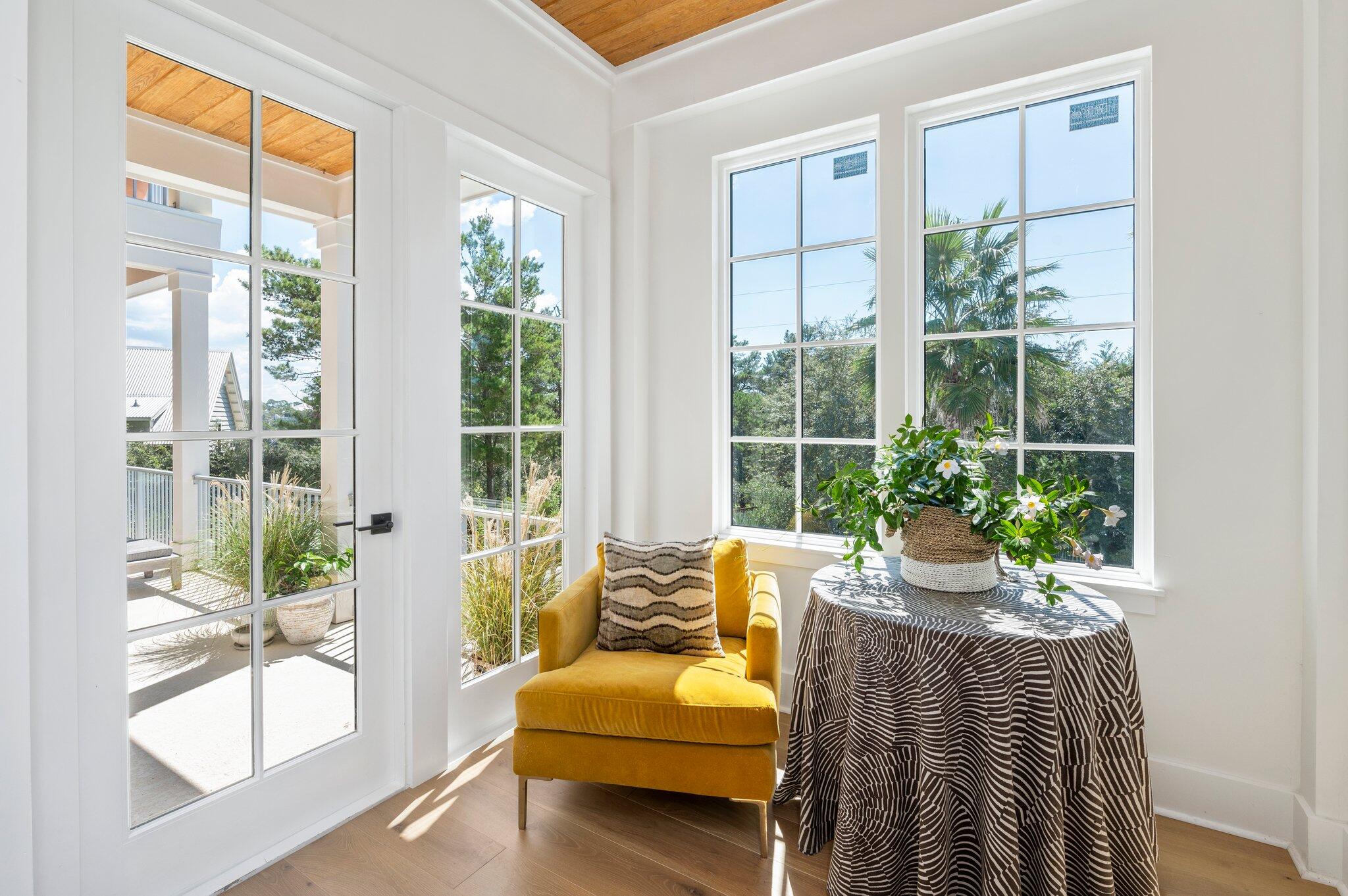 207 Betty Street Santa Rosa Beach, FL 32459 - Photo 18 of 27 a living room with furniture and a window