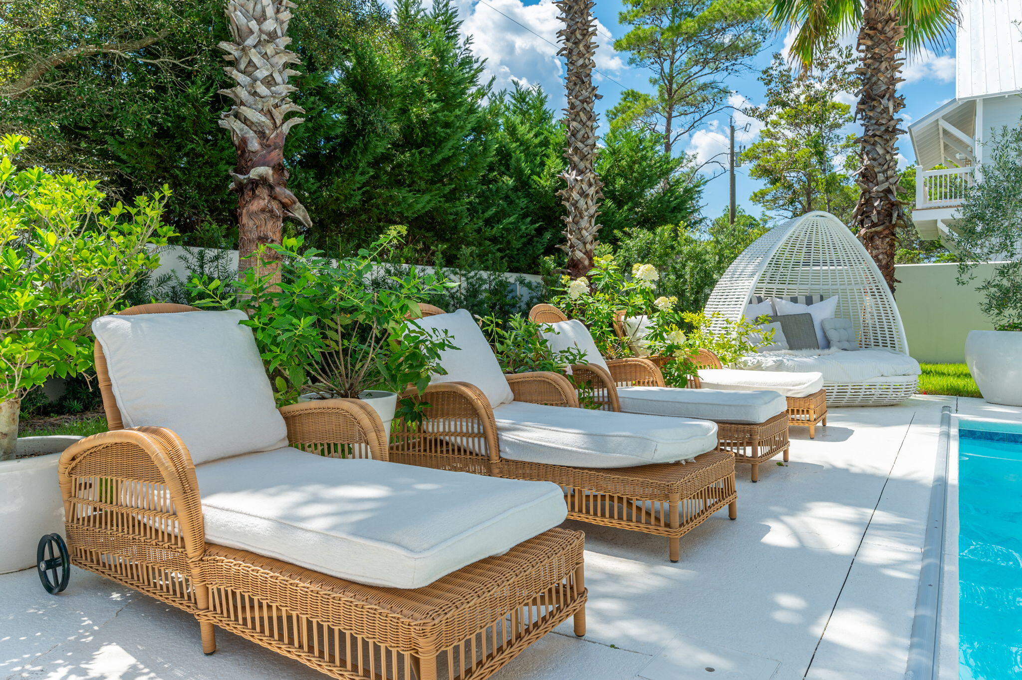 207 Betty Street Santa Rosa Beach, FL 32459 - Photo 6 of 27 a backyard of a house with outdoor seating