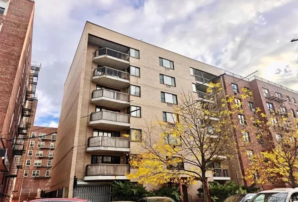 $518,000 | 134-46 Maple Avenue, Unit 1C | Flushing