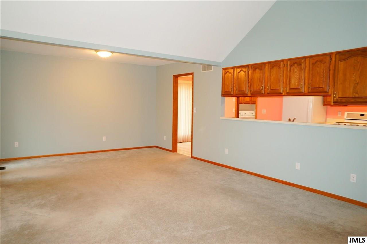 8875 McCain Road Parma, MI 49269 - Photo 5 of 35 Photo 5