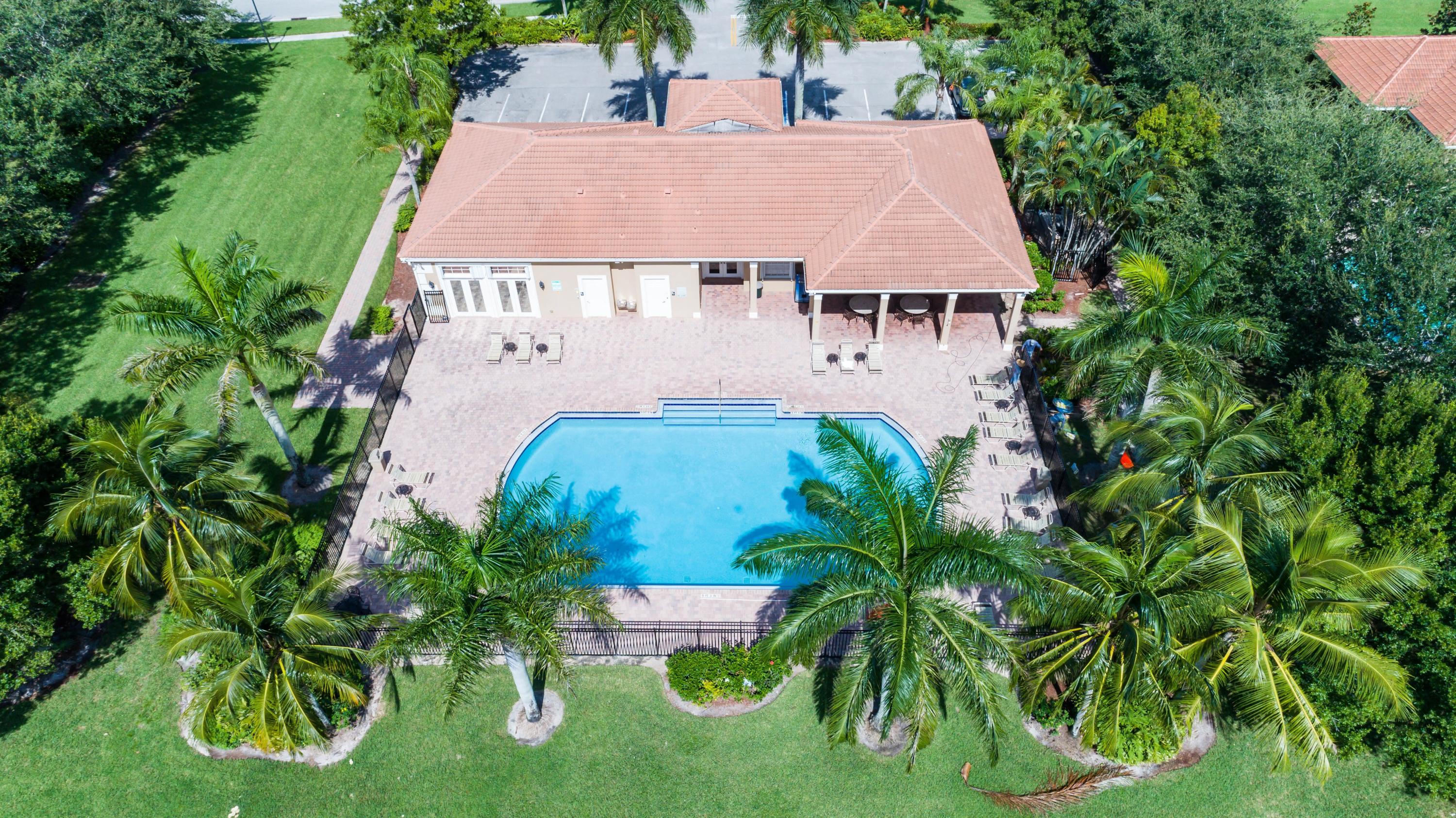 11201 Laurel Walk Road Wellington, FL 33449 - Photo 42 of 42 Community Pool 2