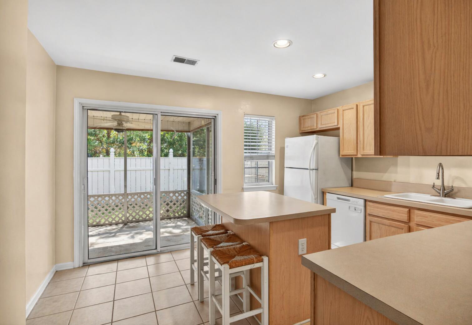 403 Tree Branch Circle Summerville, SC 29483 - Photo 6 of 23 digitally modified