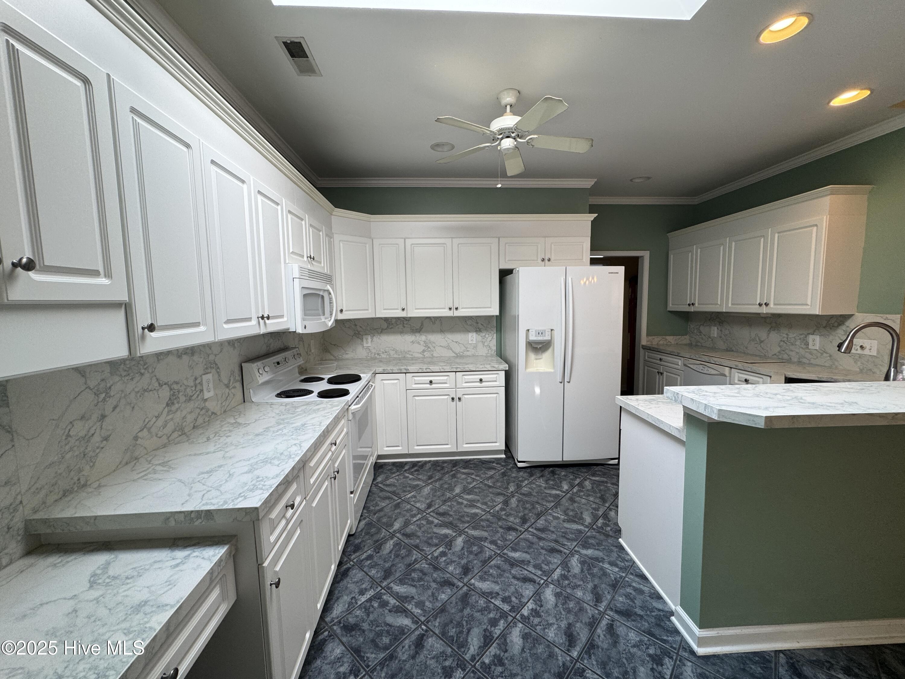 4321 Prescott Court Wilmington, NC 28412 - Photo 10 of 28 IMG_6927