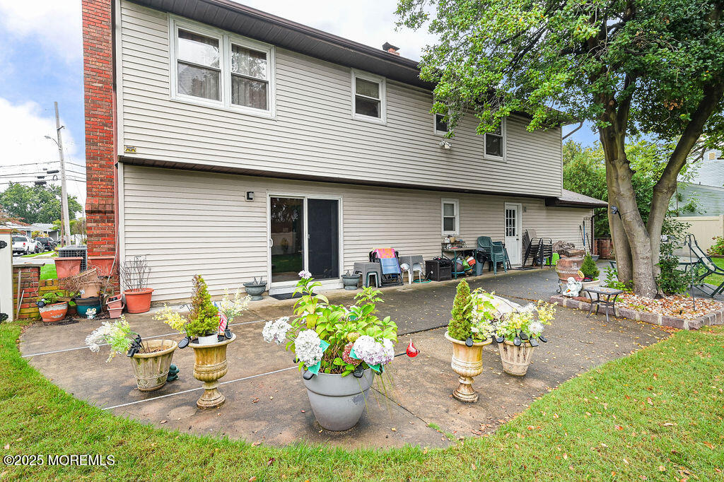 308 Stone Road Hazlet, NJ 07730 - Photo 41 of 58 308_stone_rd_041