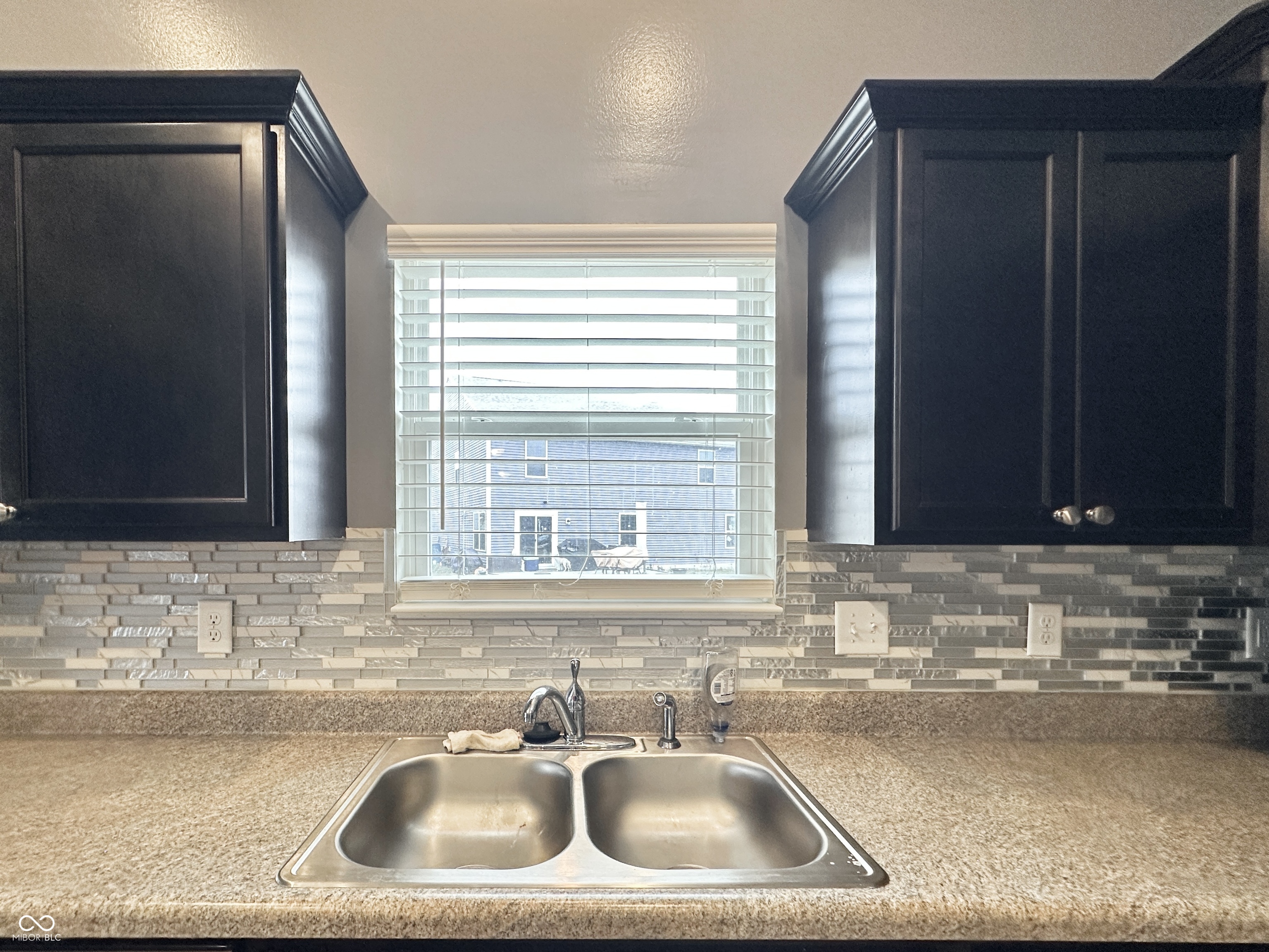 2698 Cabin Hill Road Indianapolis, IN 46229 - Photo 10 of 31