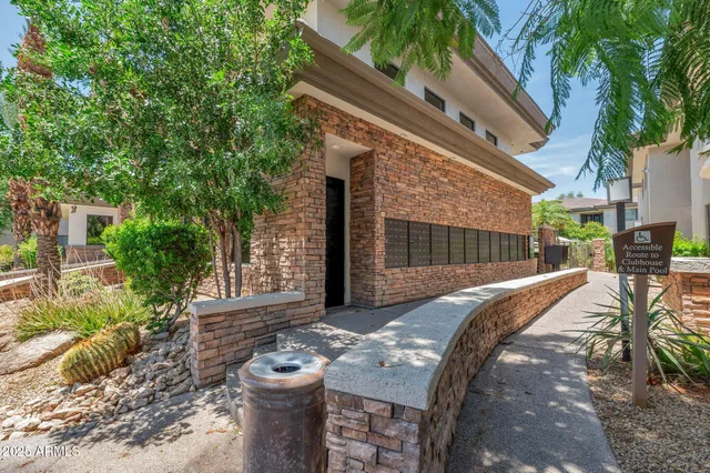 $1,595 | 6900 East Princess Drive, Unit 1193, Phoenix, AZ 85054