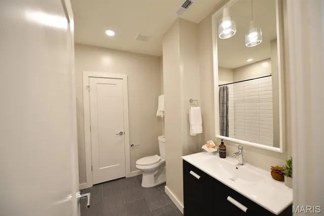 $1,810 | 415 DeBaliviere Avenue, Unit 101, St. Louis, MO 63112