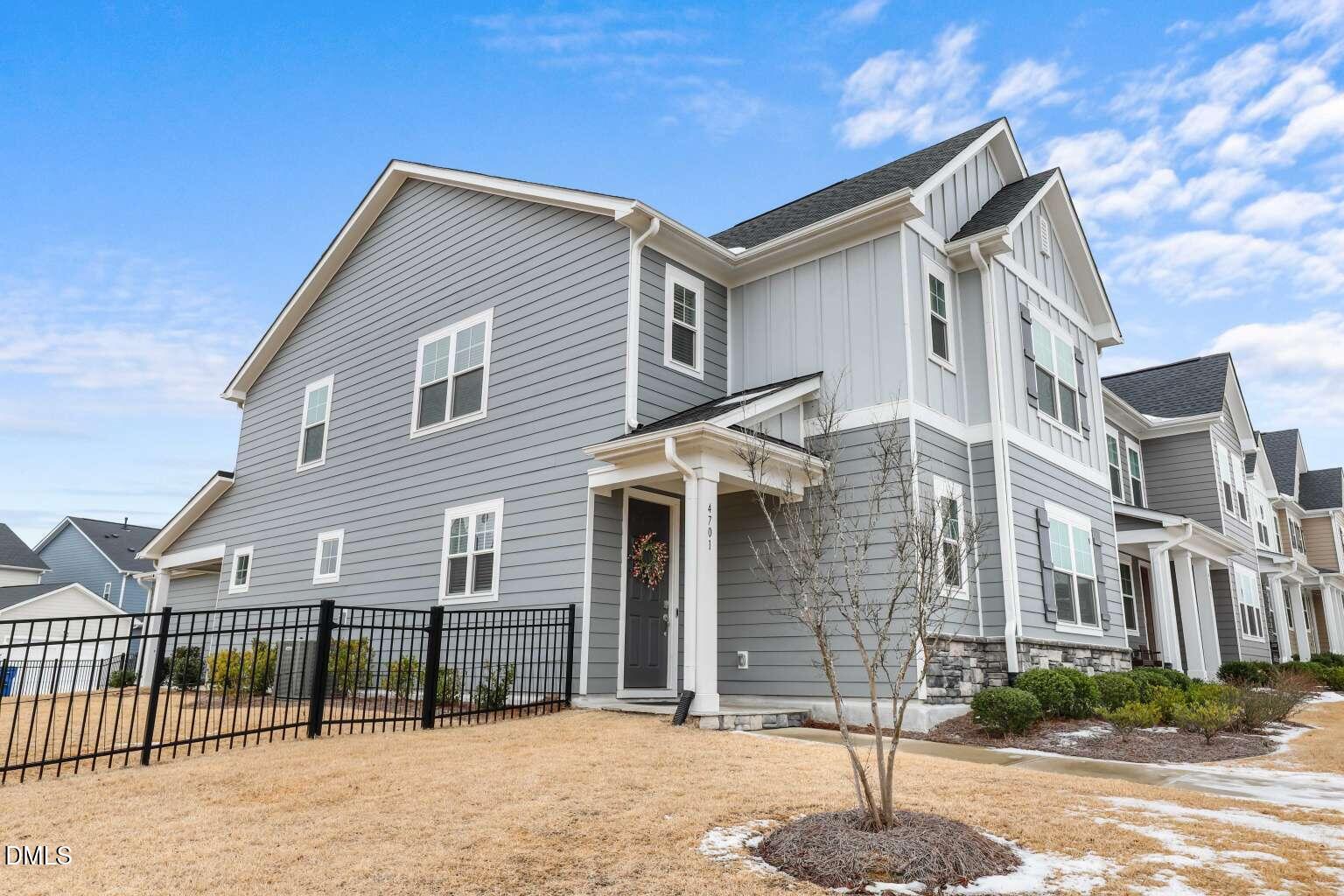 4701 Crescent Square Street Raleigh, NC 27616 - Photo 3 of 48 Baine.3