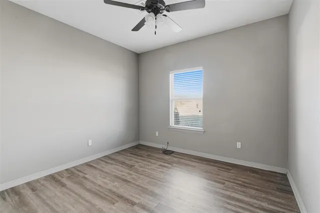 $1,300 | 101 Capps Street, Unit A, Rio Vista, TX 76093