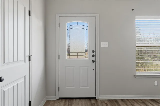 $1,300 | 101 Capps Street, Unit A, Rio Vista, TX 76093