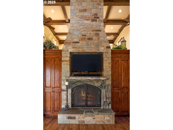 $9,750,000 | 16465 Suntree Lane, Sisters, OR 97759