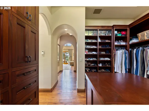 $9,750,000 | 16465 Suntree Lane, Sisters, OR 97759