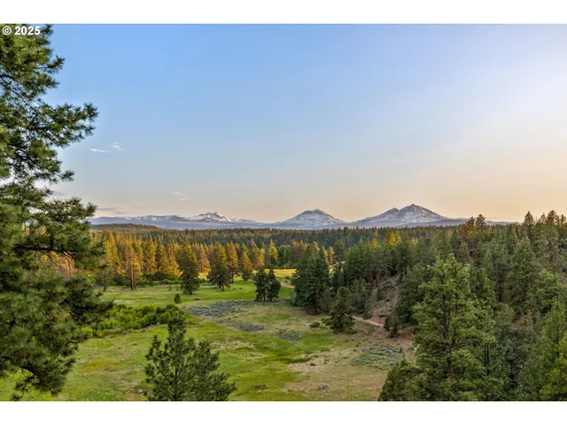 $13,000,000 | 16465 Suntree Lane, Sisters, OR 97759