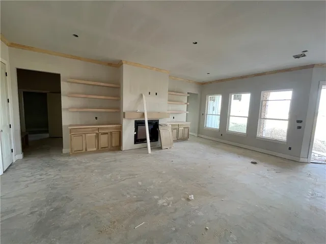 a view of a livingroom with a fireplace