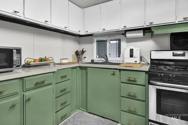 $97,900 | 132 South Young Lane, Eagle, ID 83616