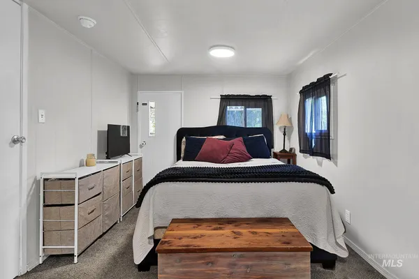 $97,900 | 132 South Young Lane, Eagle, ID 83616