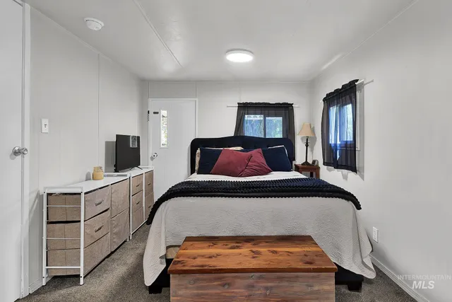 $97,900 | 132 South Young Lane, Eagle, ID 83616