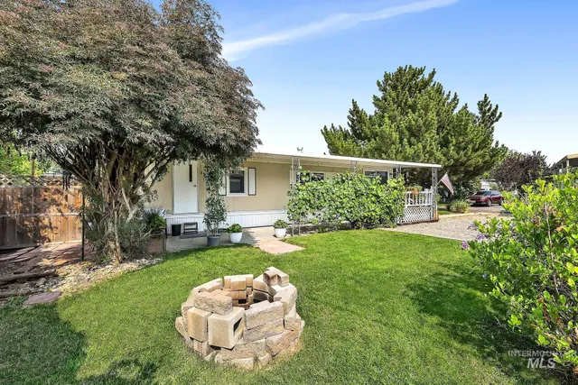 $97,900 | 132 South Young Lane, Eagle, ID 83616