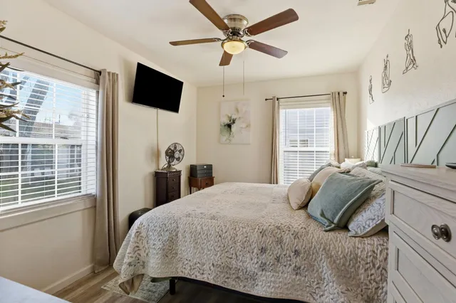 $340,000 | 4408 11th Avenue, Sacramento, CA 95820