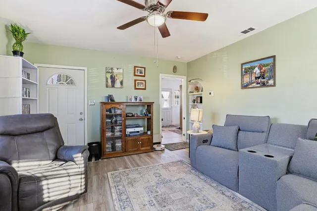 $340,000 | 4408 11th Avenue, Sacramento, CA 95820