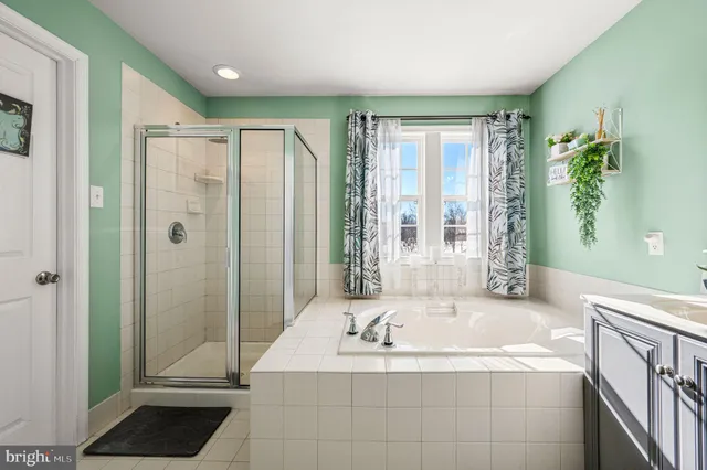 $529,900 | 38 Wick Drive, Parkesburg, PA 19365