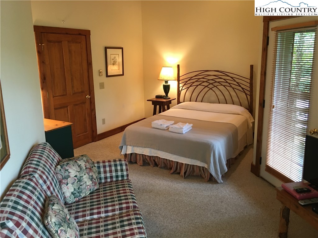 219 Upper Fiddlestix Boone, NC 28607 - Photo 15 of 22 Gallery Image 15