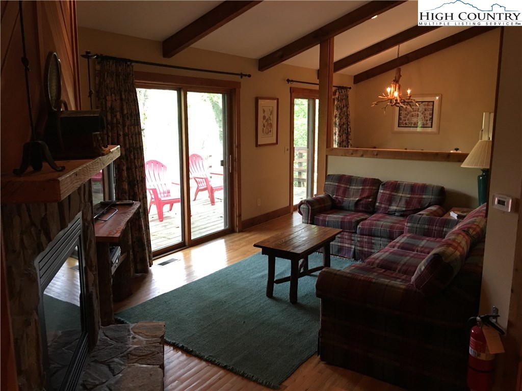 219 Upper Fiddlestix Boone, NC 28607 - Photo 4 of 22 Gallery Image 4