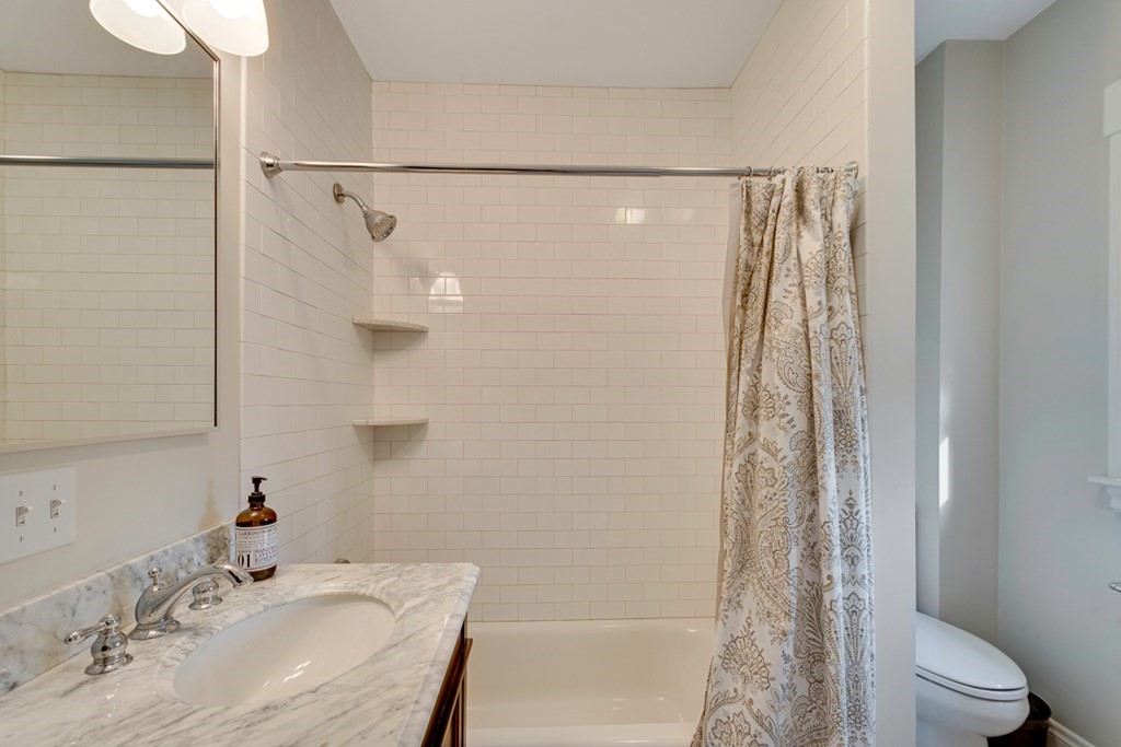 7 Lincoln Road Woburn, MA 01801 - Photo 30 of 33 Gallery Image 30