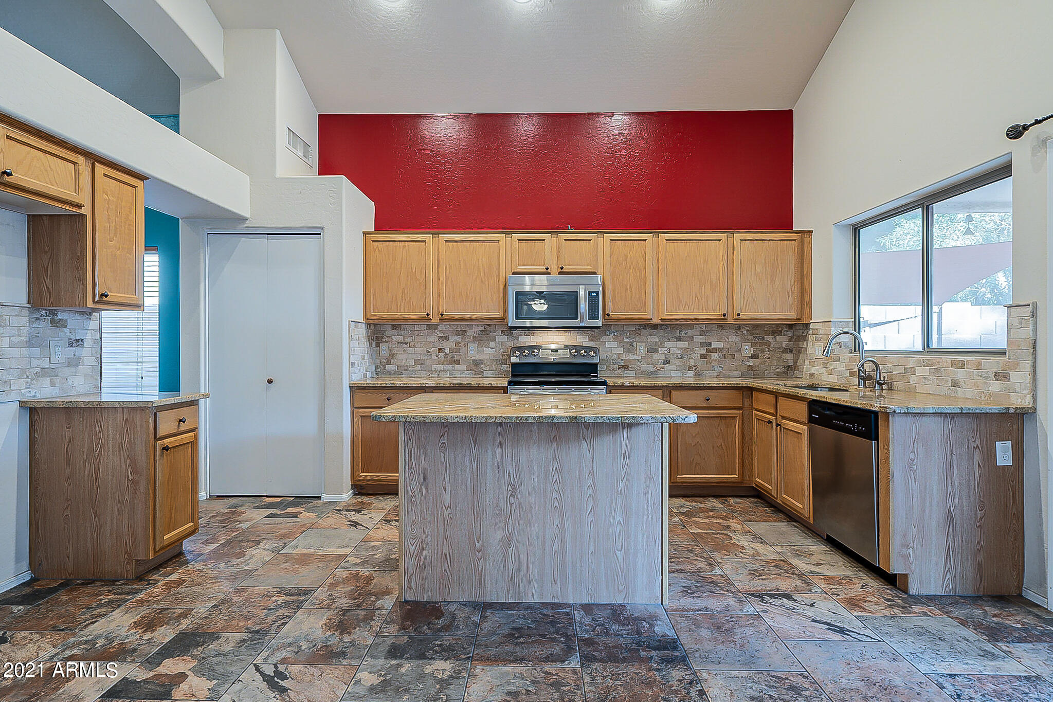 3299 East Boston Street Gilbert, AZ 85295 - Photo 5 of 36 Boston-10