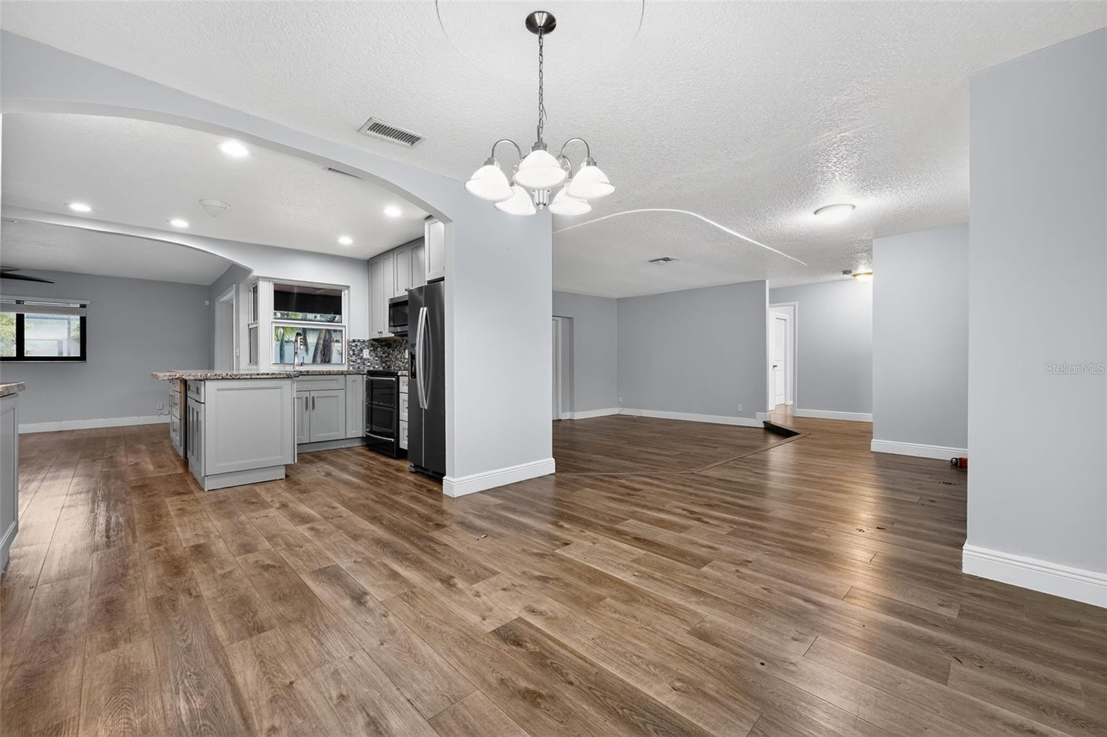 264 Northwest 79th Avenue Margate, FL 33063 - Photo 12 of 37 Photo 12