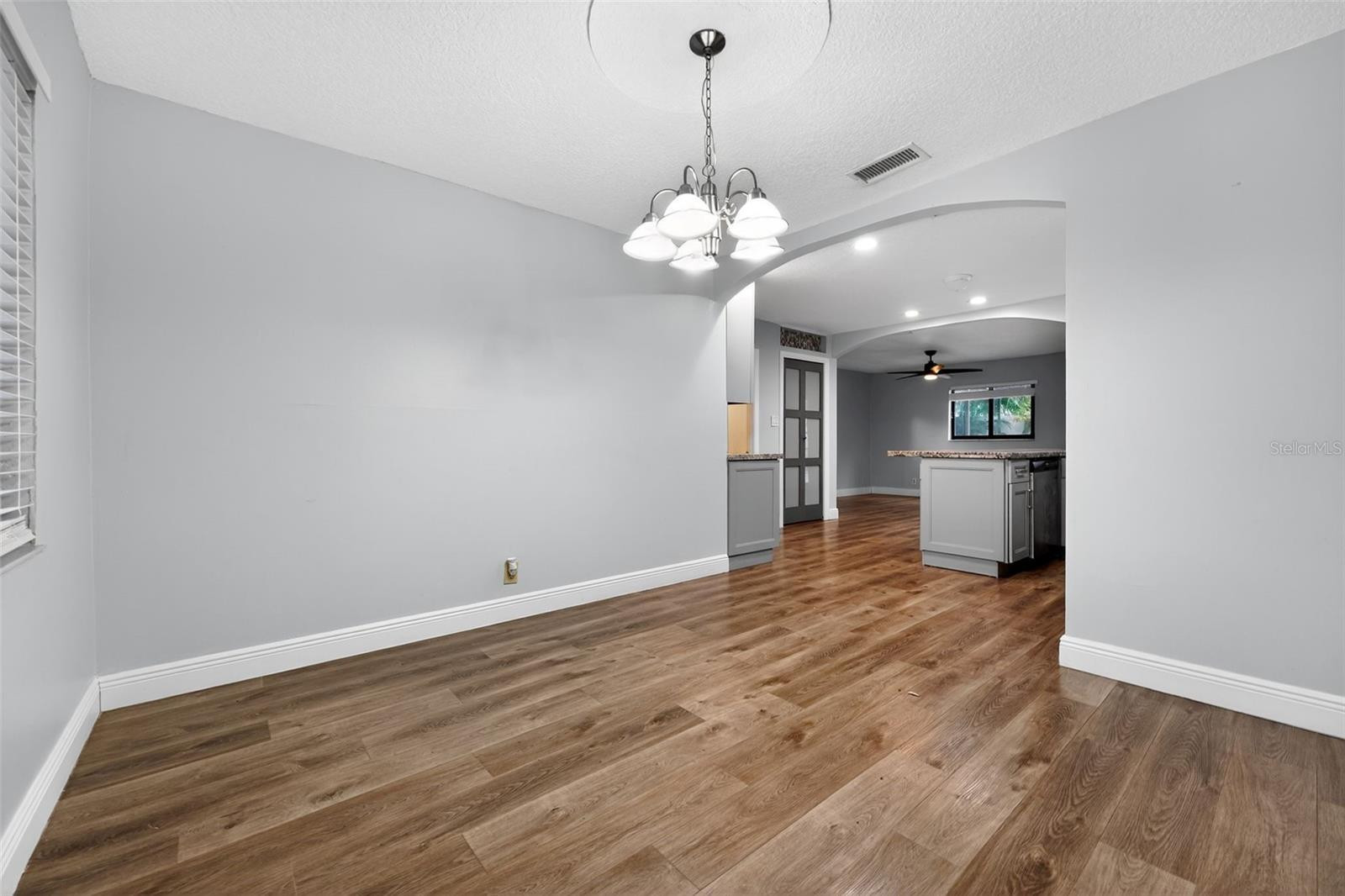 264 Northwest 79th Avenue Margate, FL 33063 - Photo 13 of 37 Photo 13