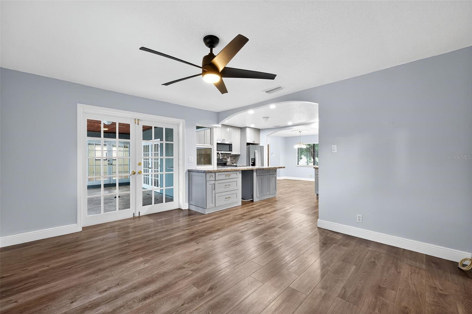264 Northwest 79th Avenue Margate, FL 33063 - Photo 10 of 37 Photo 10