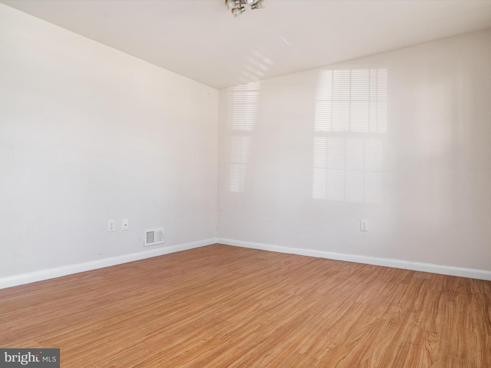1125 Tiffany Road Silver Spring, MD 20904 - Photo 8 of 34 Gallery Image 8