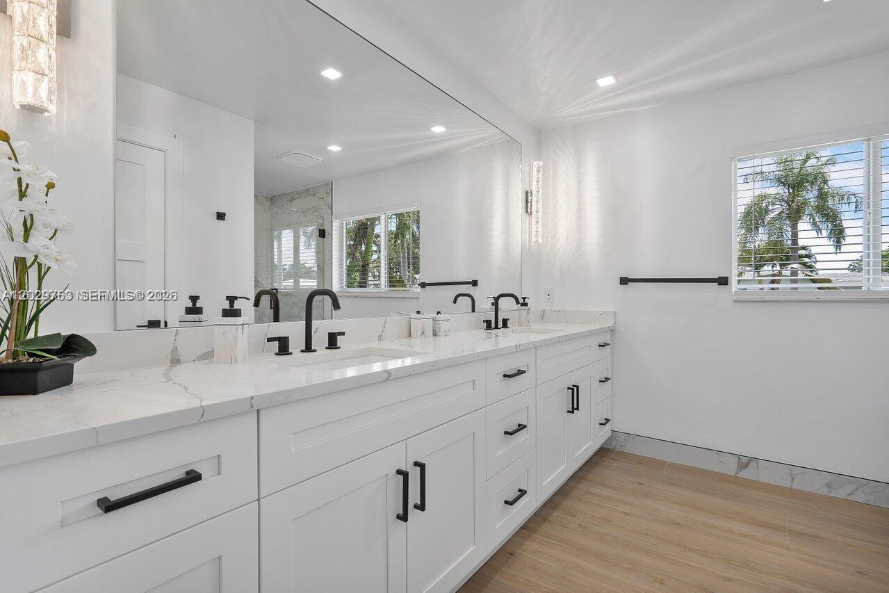 6991 Northeast 7th Avenue Boca Raton, FL 33487 - Photo 20 of 40
