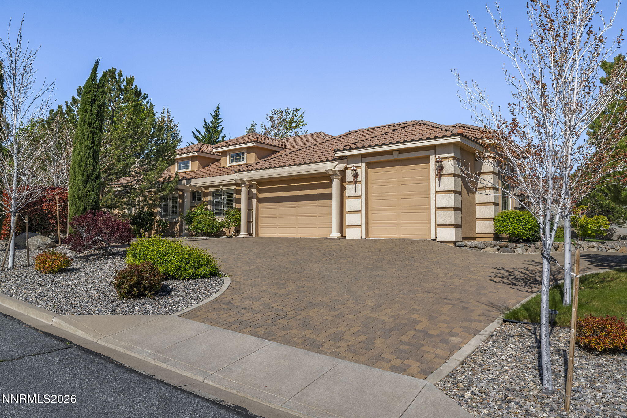 14501 Quail Rock Court Reno, NV 89511 - Photo 4 of 42 4-web-or-mls-_DSC4699