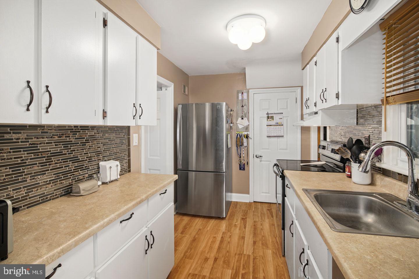 112 Berkeley Road Glenside, PA 19038 - Photo 9 of 33 Kitchen
