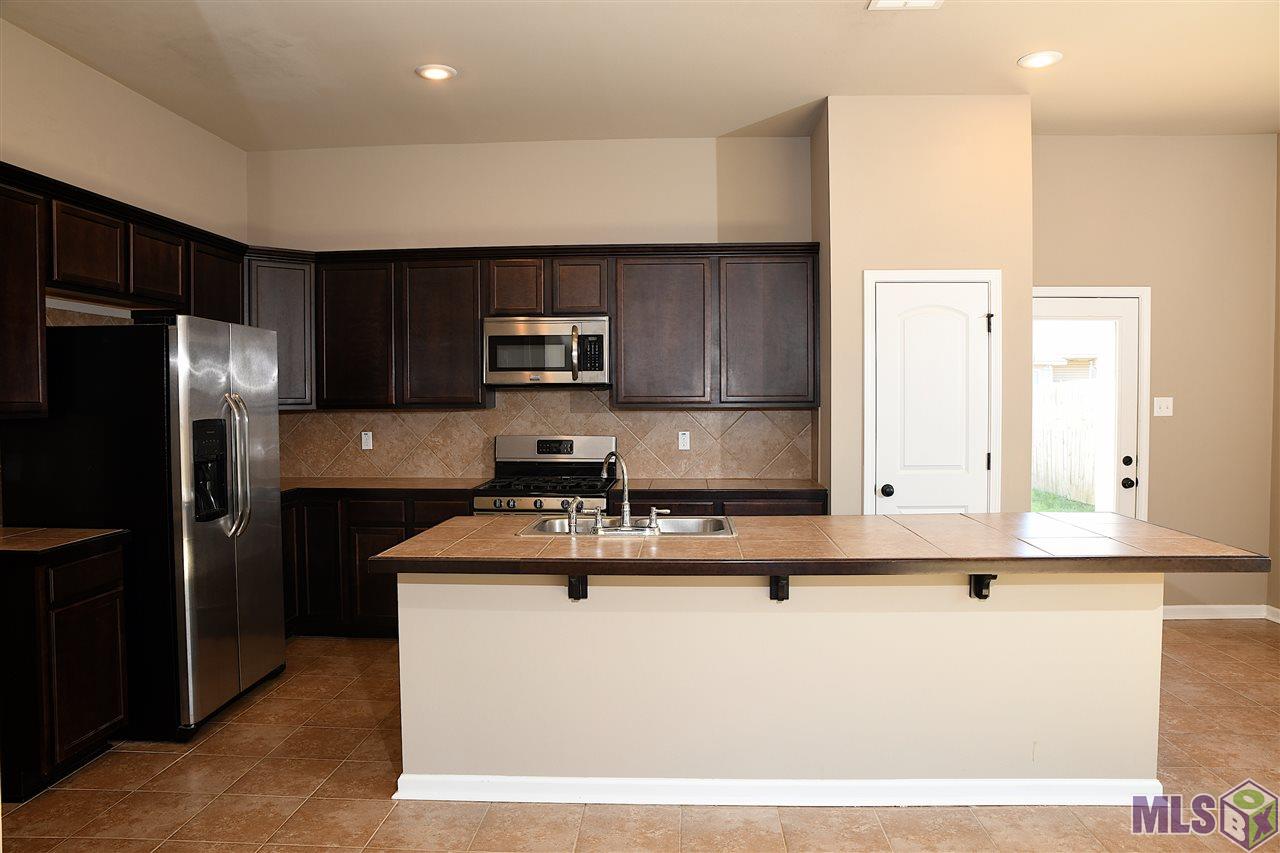 8523 Abertay Avenue Baton Rouge, LA 70820 - Photo 15 of 25 Gallery Image 15