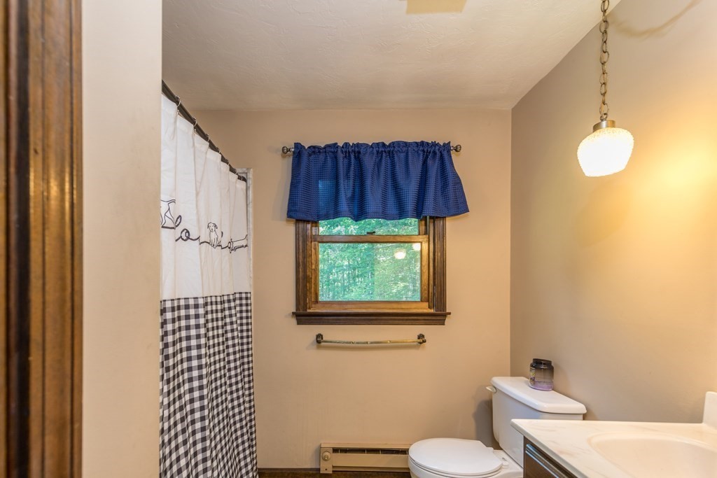 39 Brooks Road Winchendon, MA 01475 - Photo 11 of 21 Gallery Image 11