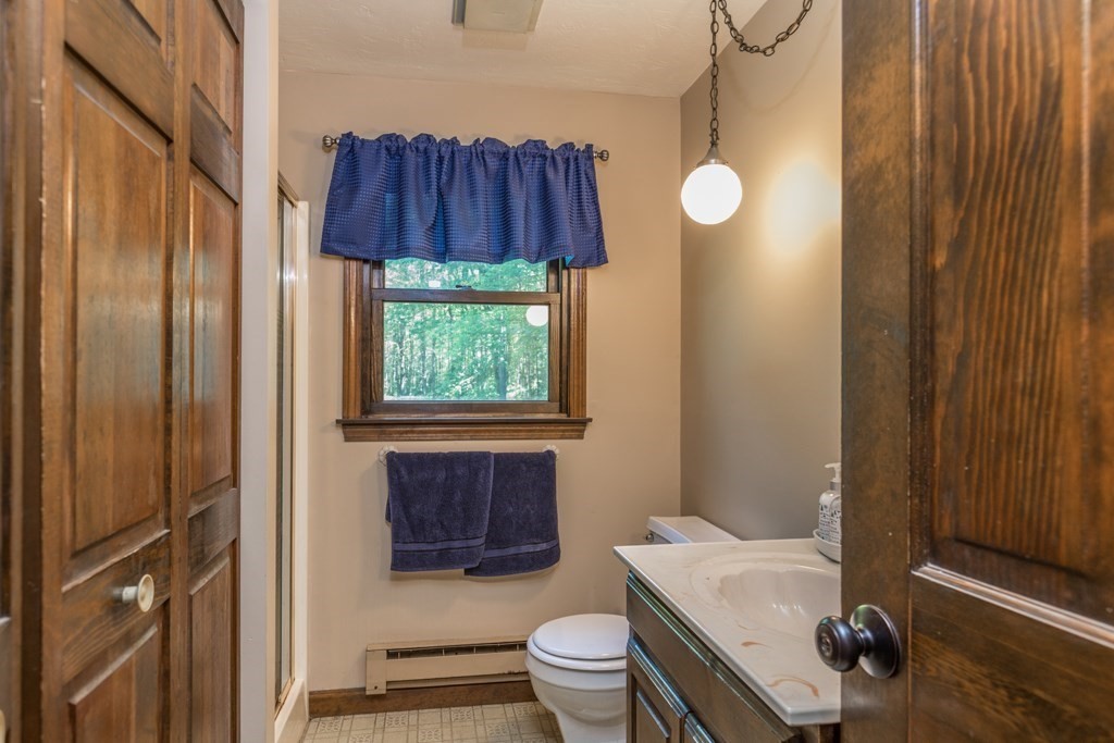 39 Brooks Road Winchendon, MA 01475 - Photo 9 of 21 Gallery Image 9