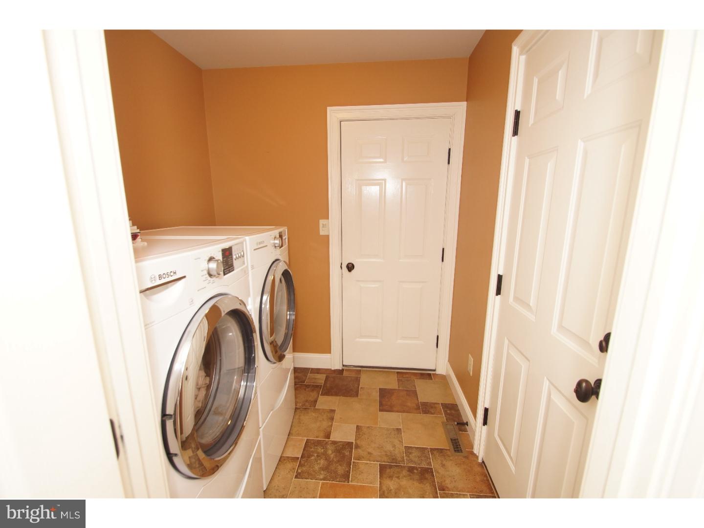 2348 Moselem Spring Road Fleetwood, PA 19522 - Photo 18 of 25 Laundry Room