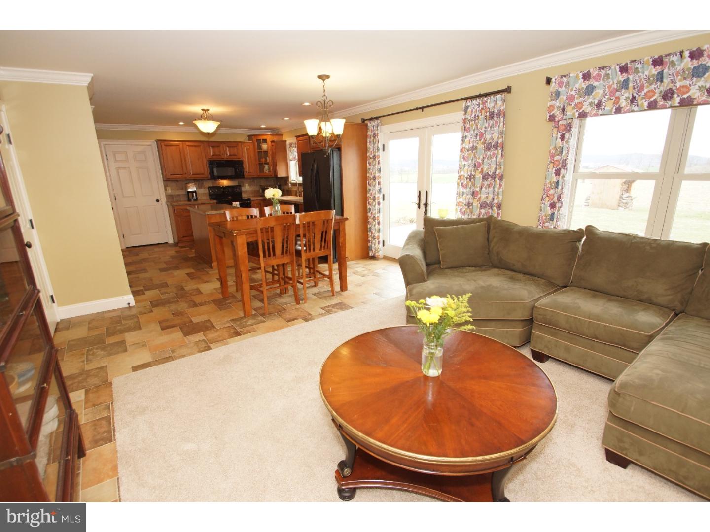 2348 Moselem Spring Road Fleetwood, PA 19522 - Photo 8 of 25 Family Room