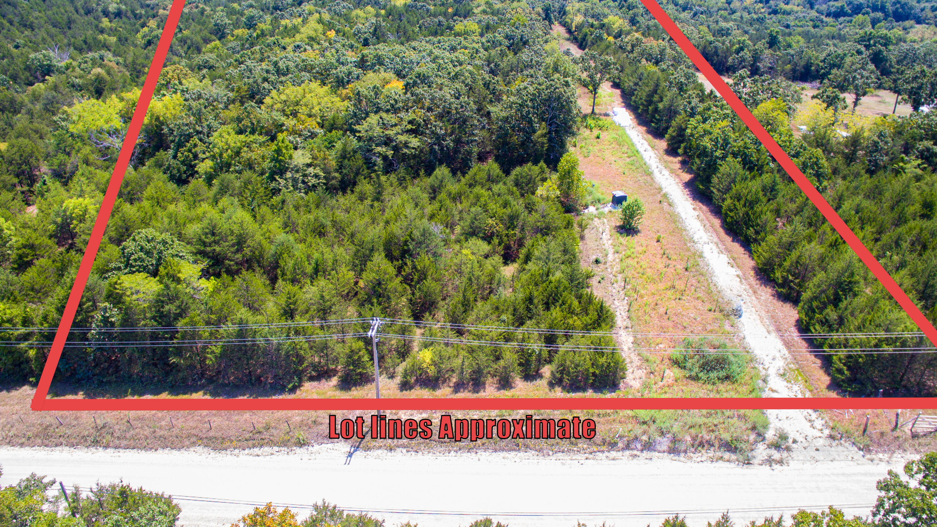 26520 Grindstone Road Lebanon, MO 65536 - Photo 1 of 1 Aerial Front