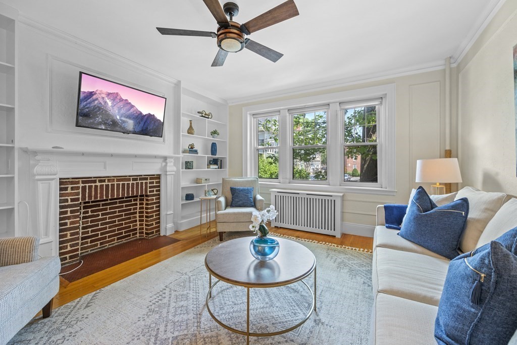 10 Lanark Road, Unit 1 Brookline, MA 02445 - Photo 2 of 18 Gallery Image 2