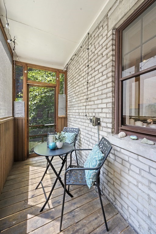 10 Lanark Road, Unit 1 Brookline, MA 02445 - Photo 10 of 18 Gallery Image 10