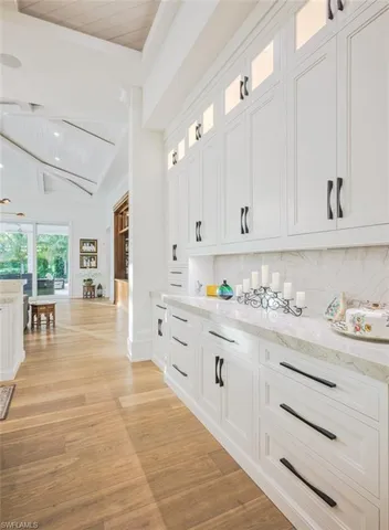 $11,750,000 | 185 Cajeput Drive, Naples, FL 34108