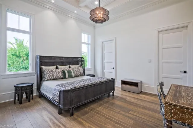 $11,750,000 | 185 Cajeput Drive, Naples, FL 34108