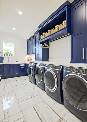 $11,750,000 | 185 Cajeput Drive, Naples, FL 34108